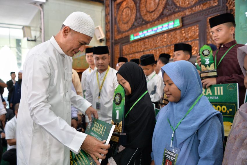 Di Haul ke-5 Haji Anif, Ijeck Kenang Pesan Ayahnya Sebelum Wafat