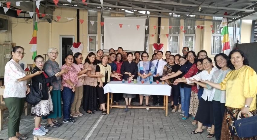 HKBP Distrik XXI Banten Ubah Minyak jelantah Jadi Lilin untuk Kebutuhan Gereja dan Keluarga