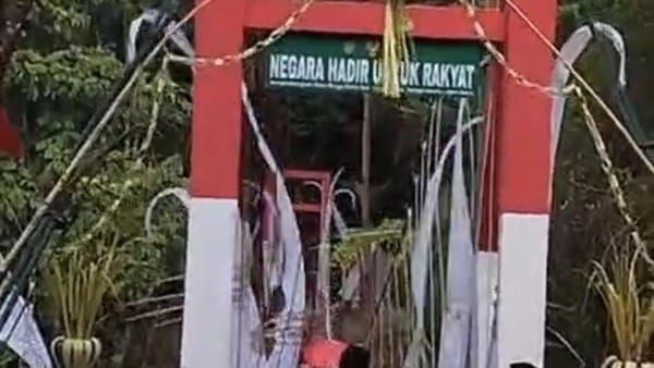 Baru Diresmikan, Jembatan Gantung Pongpet Pangandaran Ambruk Saat Dilewati Bupati