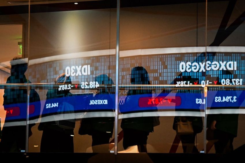 IHSG Menguat 0,75 Persen di Tengah Tekanan Bursa Asia dan Pelemahan Rupiah