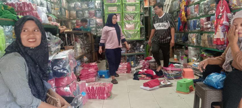 Emak-emak Mengeluh, Biaya Hidup dan Pendidikan Kian Mencekik