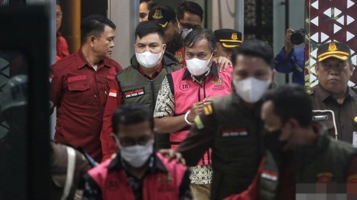 Modus "Rekayasa Harga" Ekspor Pulp, Dua Pegawai Pajak Ditahan, Negara Rugi Rp 2 Triliun