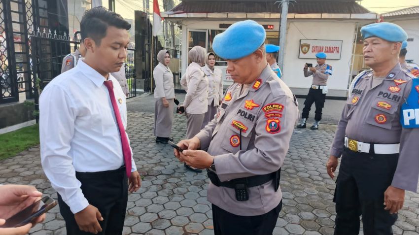 Propam Polres Tanjungbalai Gelar Sidak Razia HP Personil