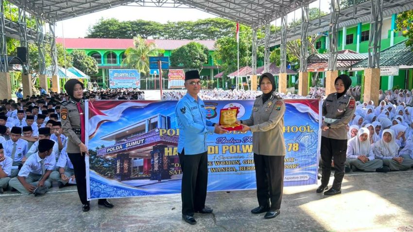 Polwan Polda Sumut Edukasi Pelajar Bahaya Judol dan Eksploitasi Daring