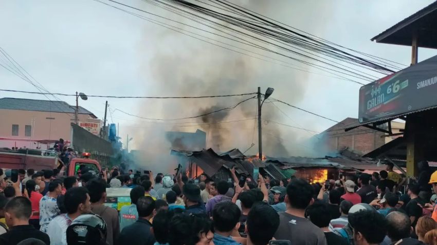 5 Rumah Warga di Sidikalang Hangus Terbakar, 1 Tewas