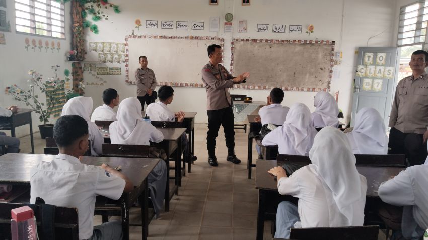 Polres Tanjungbalai Gelar Police Go To School di SMAN 5 Tanjungbalai