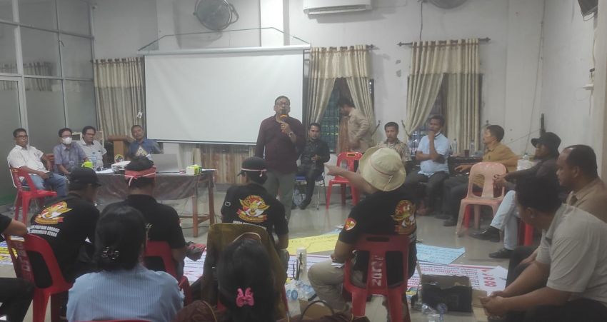 Anggota CU Budi Murni Teluk Pule Dalam Demo soal Dugaan Penggelapan Rp3,2 M di Aekkanopan