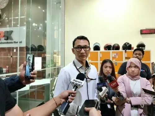 KPK Amankan 14 Orang Terkait OTT Bupati Boltara: Kepala Dinas hingga ASN