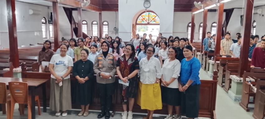 Kapolsek Siantar Selatan Edukasi Pemuda Gereja HKBP, Stop Bullying Mulai dari Diri Sendiri