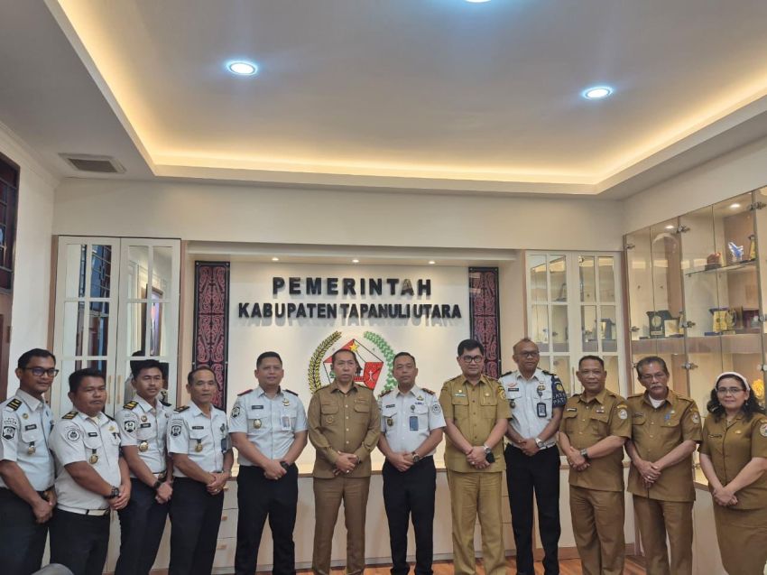 Jalin Koordinasi, Karutan Tarutung dan Kalapas Siborongborong Sowan ke Bupati Taput