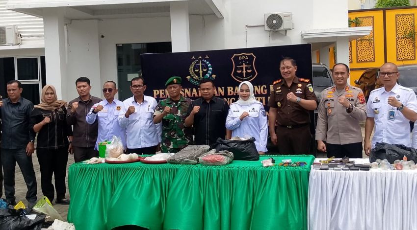 Pemusnahan Narkotika, Kepala BNNK dan Anggota DPRD Labura Datangi Kantor Kejari Labuhanbatu