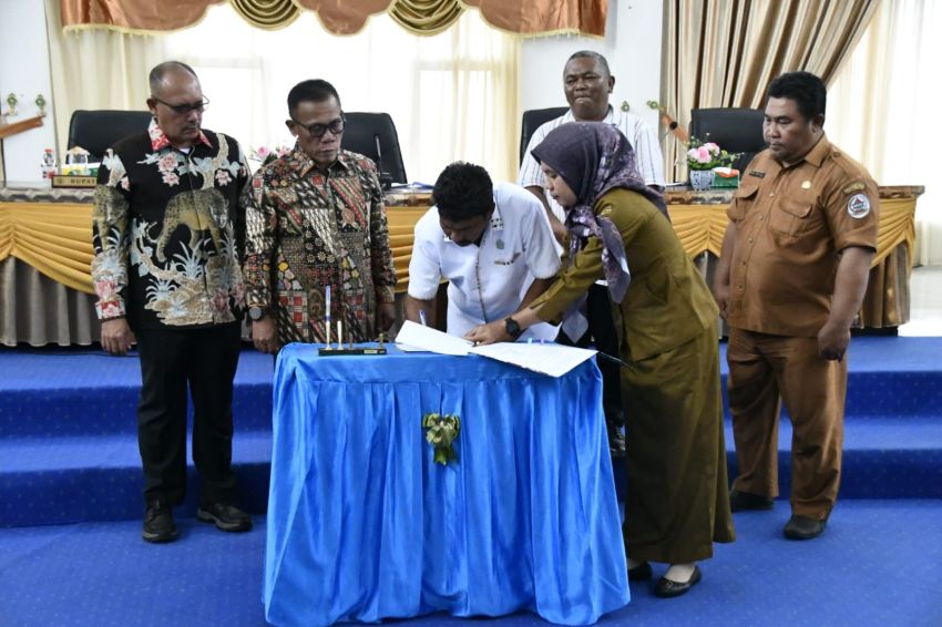 DPRD-Pemkab Tapteng Sepakati KUA-PPAS APBD 2027