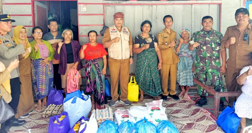 Pemkab Simalungun Salurkan Bantuan Kepada Warga Korban Banjir di Haranggaol Horisan