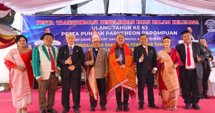 Perempuan HKBP Dame Tampilkan Kreasi Batik Tulis Hasil Pemberdayaan Gereja