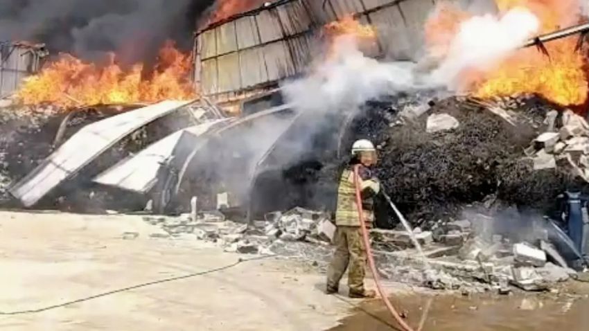 Kebakaran Besar Hanguskan 26 Gudang di Kosambi Tangerang, Kerugian Diperkirakan Rp 20 Miliar