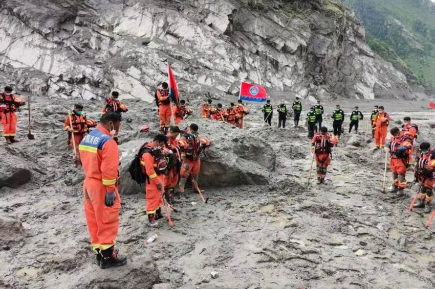 Korban Tewas Banjir Nepal-Tibet Jadi 1.225 Orang
