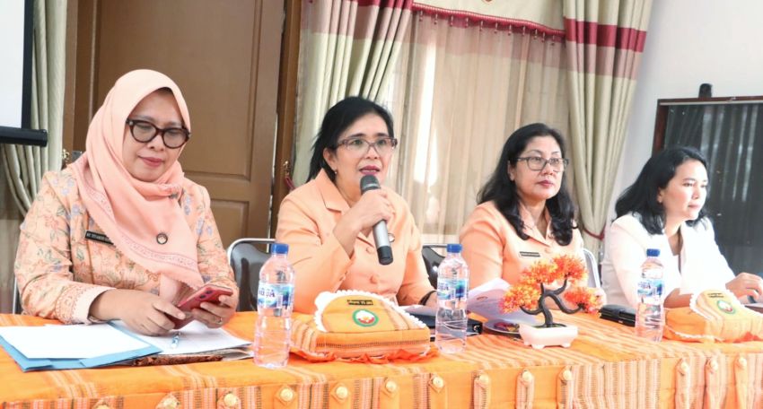 Ketua DWP Simalungun Gelar Rakor Bersama Pengurus