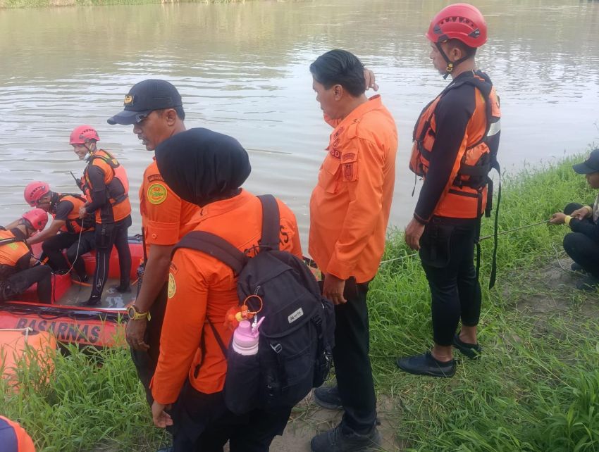 Gadis 17 Tahun Dilaporkan Hilang di Sungai Ular Saat Menolong Dua Keponakannya