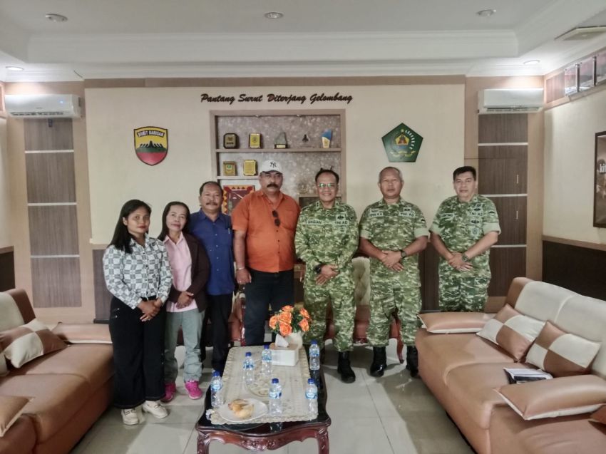Kasiren Korem 023 KS Terima Audensi Panitia Natal Wartawan-LSM