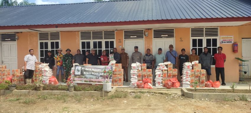 PT Rapala Salurkan Bantuan Sembako untuk 9 Desa Terdampak Banjir di Aceh Tamiang