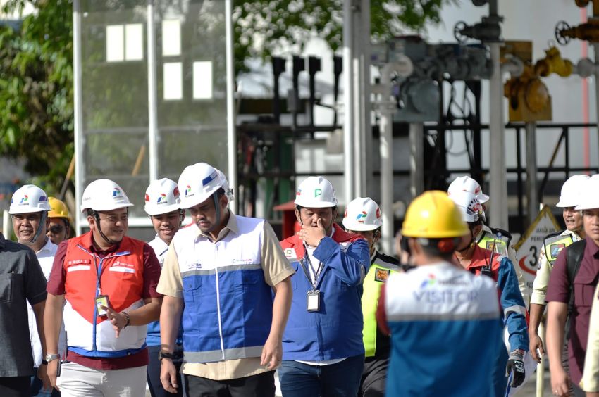 Pastikan Pasokan BBM Aman Jelang Nataru, Bobby Nasution Tinjau Fuel Terminal Pertamina di Gunungsitoli