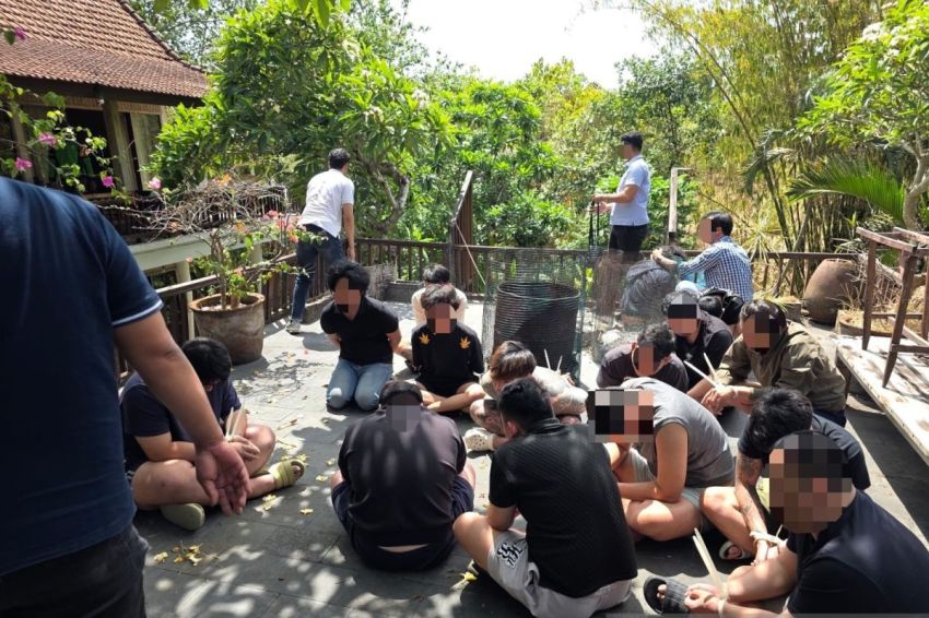 Imigrasi Ngurah Rai Bongkar Markas Pinjol Ilegal Asing, 17 Orang Ditahan