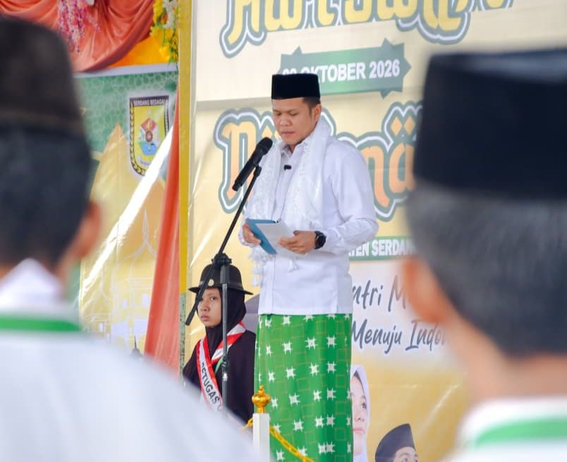 Pimpin Upacara Peringatan Hari Santri, Adlin Tambunan : Jadikan Momentum Menebarkan Nilai Islami dalam Kehidupan