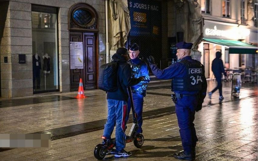 Prancis Berlakukan Jam Malam di 9 Kota