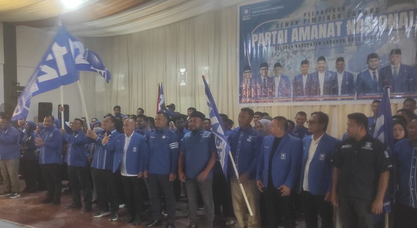 Sekretaris DPW Sumut Lantik 8 Pengurus DPC PAN se-Labura